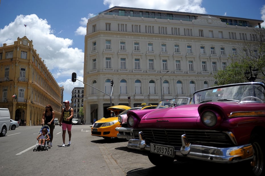 El turismo es fundamental para los planes de recuperación económica del gobierno cubano, por su aporte al Producto Interno Bruto (PIB) y por la entrada de divisas que representa. Fotos: AFP
