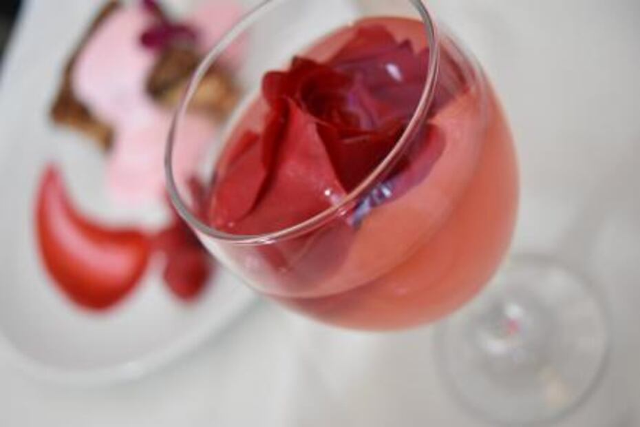 Apoyan la lucha contra el cáncer de mama con ruta gastronómica