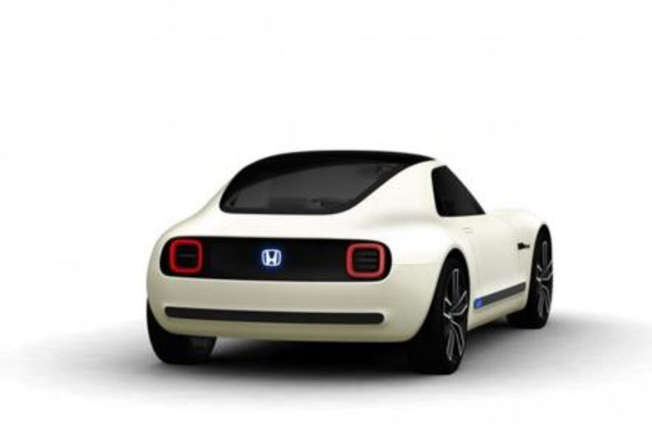 Honda EV Sport Concept reinventa el clásico deportivo de los 60’s