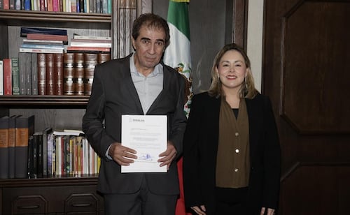 A 9 días de dar a luz, gobernadora interina de Sinaloa, Yeraldine Bonilla, se reincorpora a sus actividades; realiza nuevos nombramientos