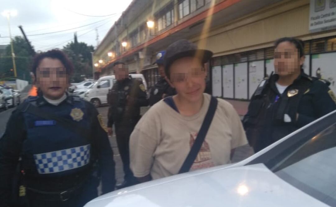 Fotografía: La sospechosa fue detenida y tras ser revisada se le halló un cuchillo de 10 centímetros y 200 pesos