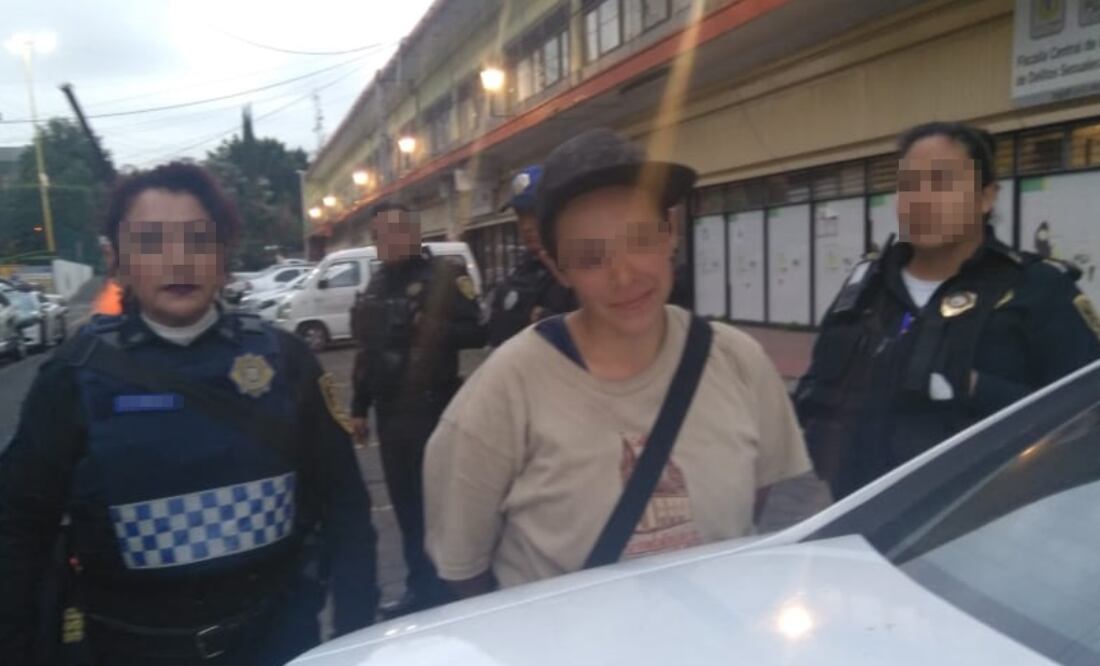 Fotografía: La sospechosa fue detenida y tras ser revisada se le halló un cuchillo de 10 centímetros y 200 pesos