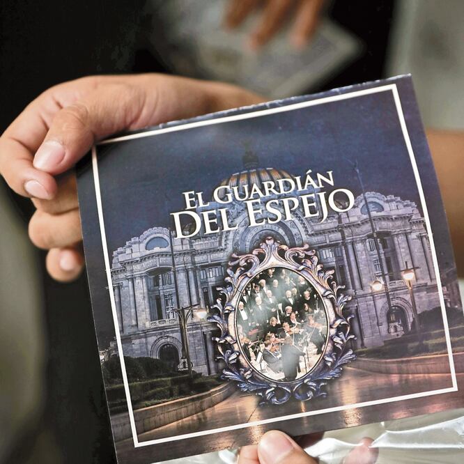 Evento. El Guardián del espejo se anunciaba como un homenaje al líder de La Luz del Mundo, Naasón Joaquín. ARCHIVO EL UNIVERSAL