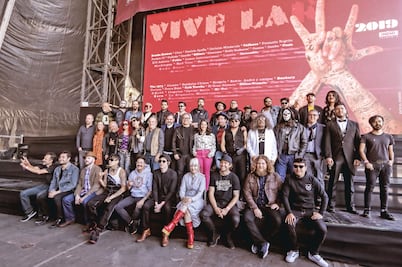 Vive Latino festeja 20 años con lucha libre