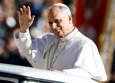 Papa León XIV llama a una "profunda reflexión" sobre trato a migrantes detenidos en EU