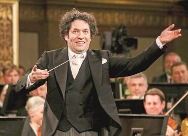 Gustavo Dudamel dirige a distancia