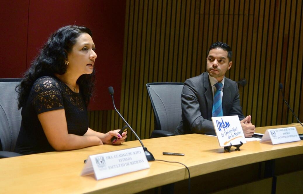 Jorge Baruch Díaz Ramírez, responsable de la la Clínica de Atención Preventiva del Viajero (CAPV) de la Facultad de Medicina (FM), señaló que el brote de sarampión en Europa se debe a la falta de vacunación. Foto: Cortesía UNAM