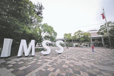 Investigan a hijo de Bartlett por ventiladores 