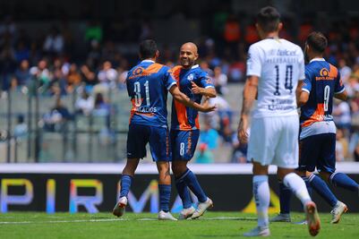 Puebla viene de atrás para empatar contra Pumas