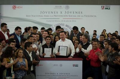 Osorio llama a consolidar policías estatales para enfrentar al crimen