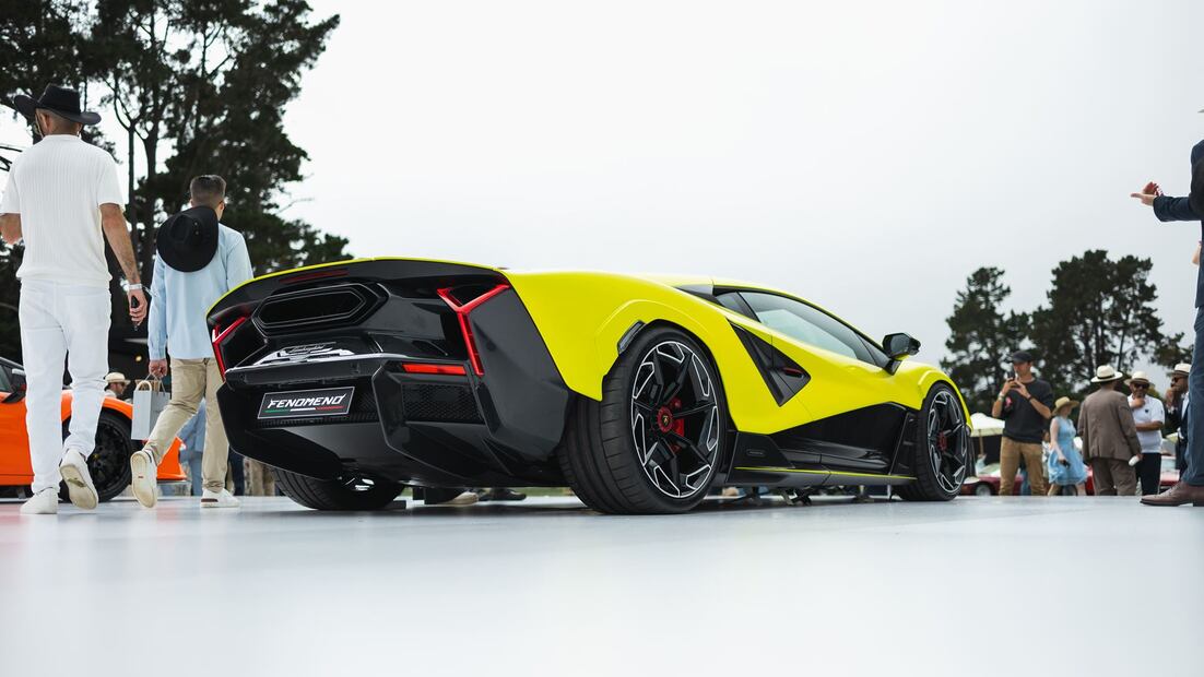 El Lamorghini fenómeno está diseñado con una línea continua que divide la carrocería del auto. Foto: Automobili Lamborghini