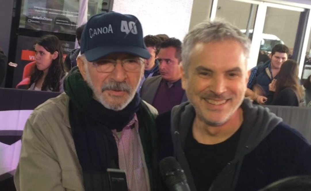 Cuarón (d) calificó a Cazals (i) de amigo Foto: César Huerta