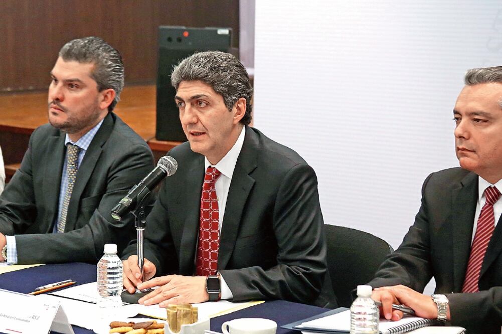 El procurador Ernesto Nemer invitó a los directivos de líneas aéreas a unirse de manera voluntaria al programa Conciliaexprés del sector de la aviación (ESPECIAL)