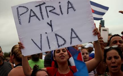 Cuba autoriza libre importación de medicinas y alimentos a viajeros