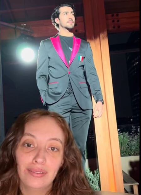 Española critica uniformes de delegación mexicana. Foto: Captura de video