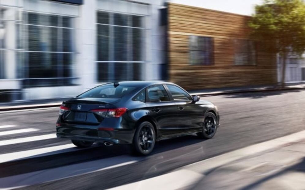 Honda Civic Sedán 2022 es presentado por completo