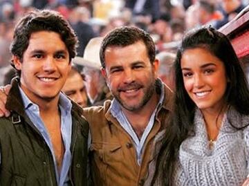 Hijos de Eduardo Capetillo y Bibi Gaytán sorprenden en foto