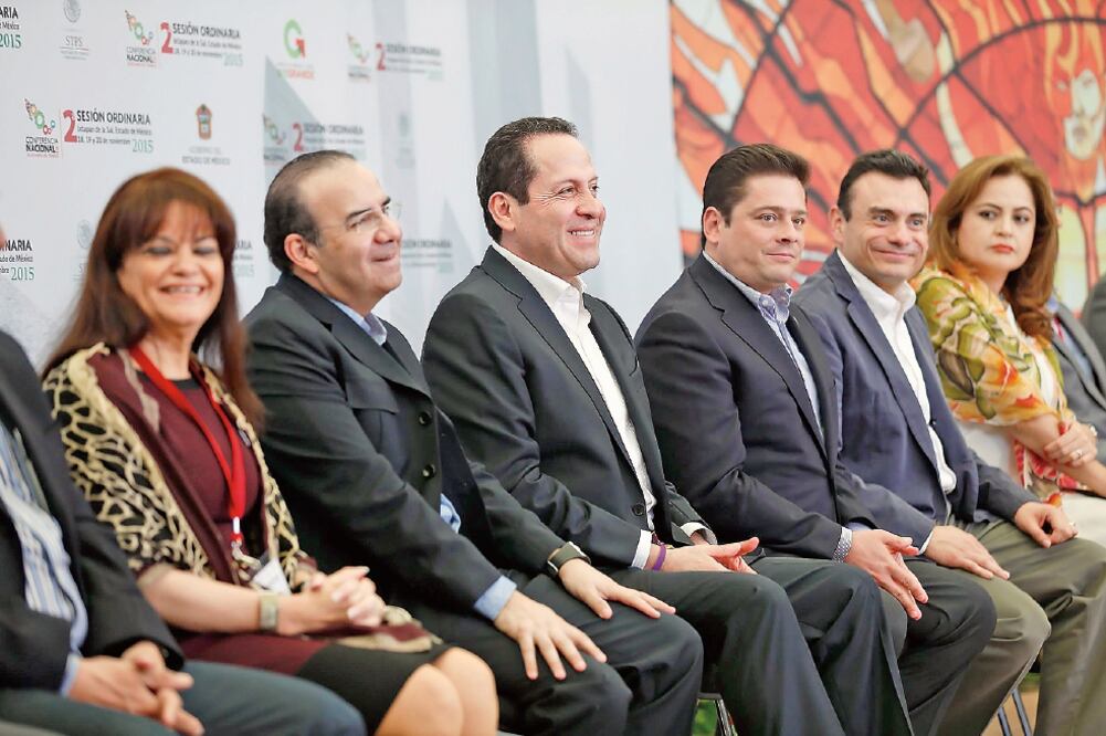 En la Conferencia Nacional de Secretarios de Trabajo (Conasetra) Eruviel Ávila aseguró que se generaron 80 mil trabajos formales en la entidad mexiquense este año para combatir el empleo informal que afecta a 30 millones de mexicanos (ESPECIAL)