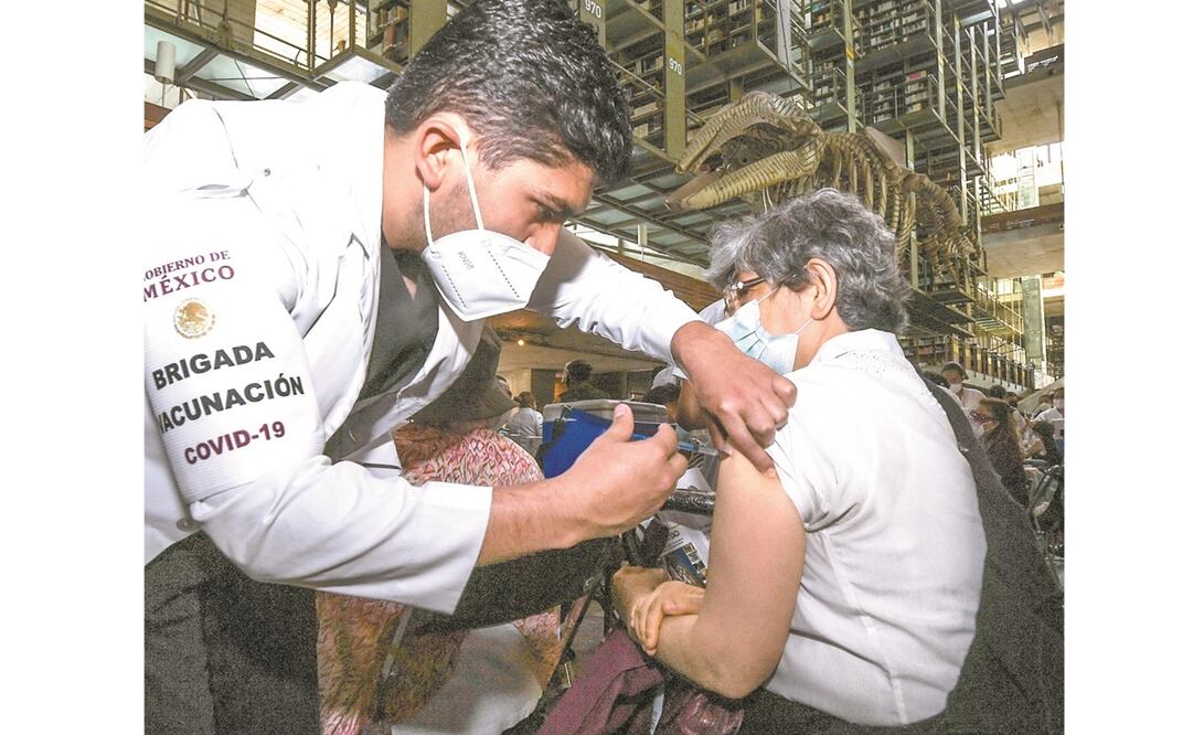 La vacunación en México avanza en la capital del país. Foto: ARCHIVO EL UNIVERSAL