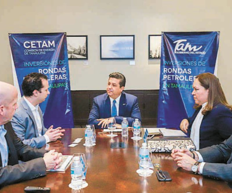 El gobernador de Tamaulipas, Francisco García Cabeza de Vaca (centro), propuso la celebración de una Asamblea Nacional Hacendaria para que su entidad tenga un trato justo en la reasignación de recursos. 