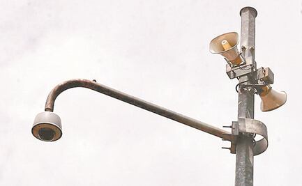 Con cámaras de vigilancia captan a vendedor de drogas en Monterrey