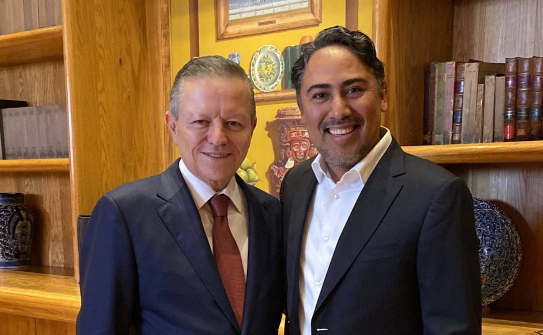 Netzaí Sandoval Ballesteros, extitular de la defensoría pública con Zaldívar / Foto @Netzai_Sandoval