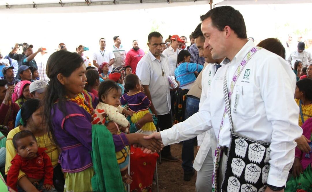 Mikel Arriola anunció que los niños que presenten un nacimiento prematuro serán atendidos de manera gratuita en uno de los 360 hospitales del Régimen Ordinario. /Especial
