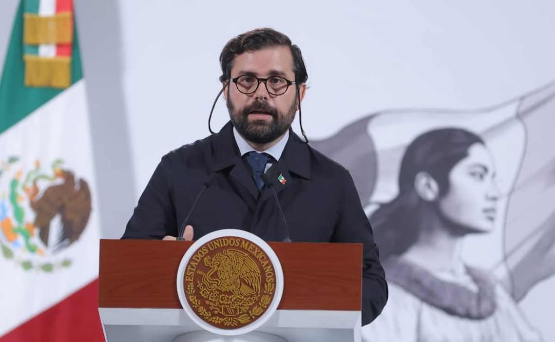 El director general del IMSS Bienestar, Alejandro Svarch Pérez, durante la mañanera de este 2 de septiembre del 2025. Foto: Gabriel Pano / EL UNIVERSAL.