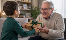 Día del Abuelo 2026: 6 regalos con las 3 B para sorprender este 28 de agosto; opciones bonitas, útiles y económicas