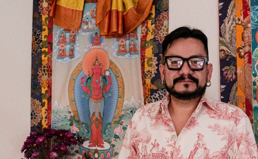 Alejandro Paniagua en entrevista para El Universal, con motivo de su novela "Nadie duerme en el mundo". Fotos: Abril Angulo/ El Universal.