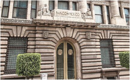 Banxico prevé desplome de 12.8%  para economía mexicana en 2020