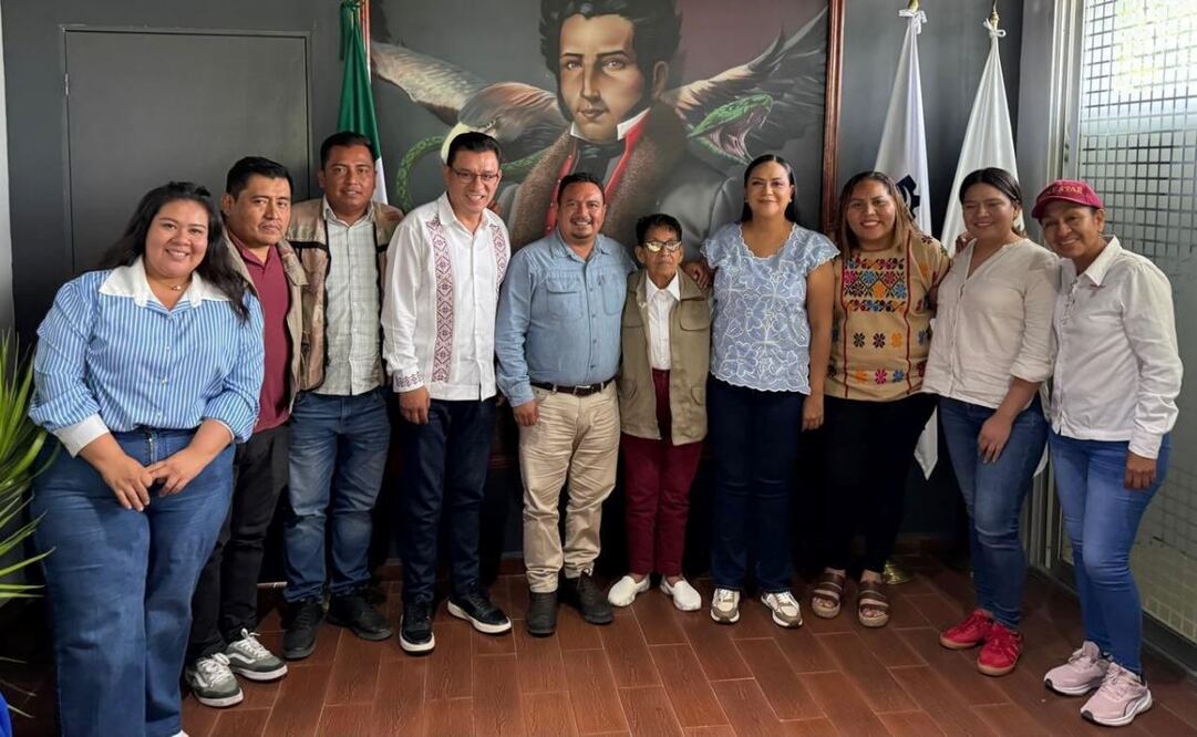 Ariadna Montiel se reúne para dar seguimiento al programa Salud Casa por Casa. Foto: Especial