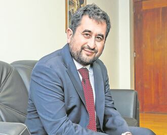 Vocero de Morena en Senado llama a ciudadanos a publicar comunicado en apoyo a AMLO que el INE ordeno bajar