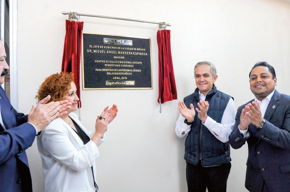 Por veda electoral, durante la inauguración de un centro de atención sicológ ica no se utilizó el rosa mexicano que distingue a esta administración (DIEGO SIMÓN SÁNCHEZ. CUARTOSCURO)