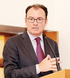 No hay ataque en contra de la divisa nacional: SHCP