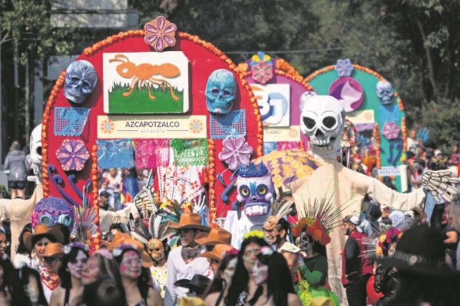 Dotan de música, canto y alegría a los capitalinos