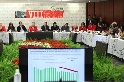 Prevé Videgaray alza del crudo, pero no a corto plazo