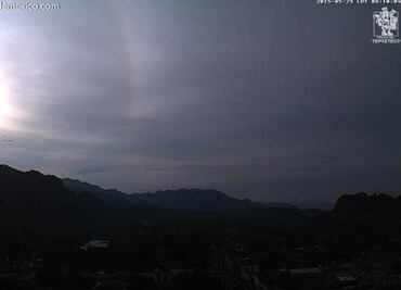 Webcam capta halo solar ahora en Tepoztlán
