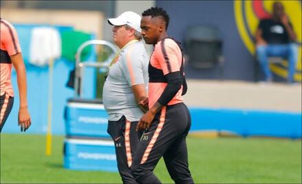 Renato Ibarra, en manos de la directiva: Miguel Herrera