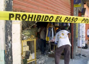 Entregan apoyos a comercios afectados por sismo en Chiapas