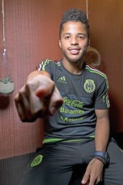 Gio firma con el Galaxy por 28 mdd