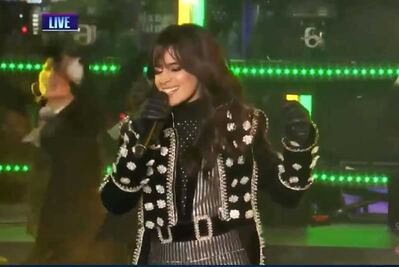 Camila Cabello recuerda a México en Nueva York