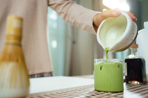 Cómo hacer té de matcha y para qué sirve tomarlo