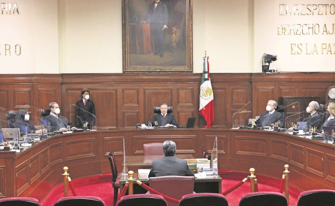 En el pleno de la Corte, ocho ministros votaron a favor de invalidar la prisión preventiva en fraudes fiscales. Foto: Especial