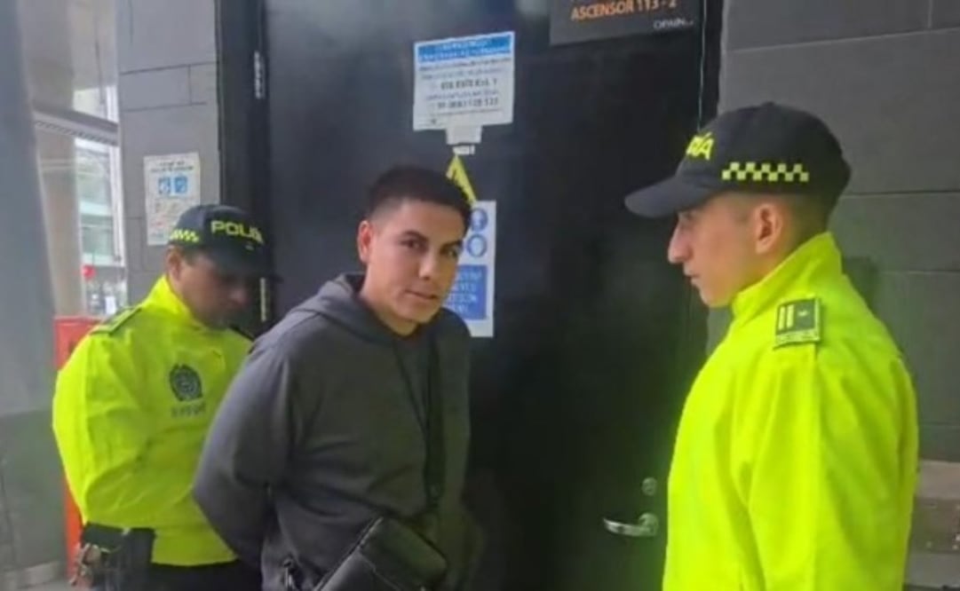 Jorge Espinoza Peña, alias "El Alex", señalado enlace del Cártel de Sinaloa. (04/05/26) Foto: Policía Nacional de Colombia