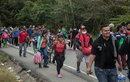 Pide México a Honduras atender causas de caravanas migrantes
