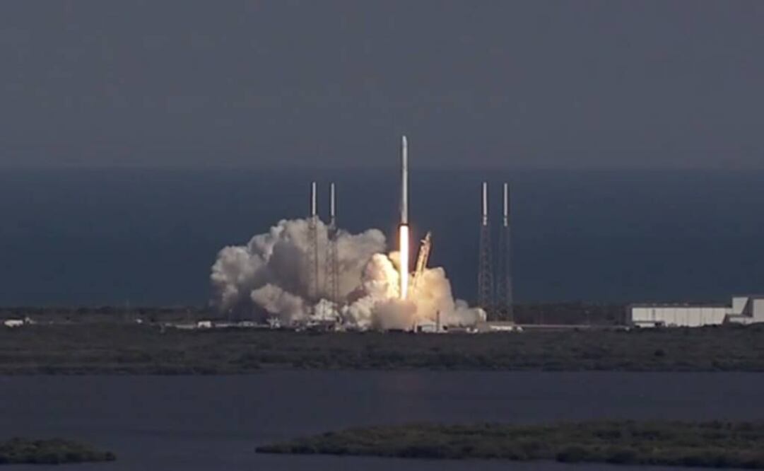 SpaceX es la primera empresa que aterriza un cohete sobre una barcaza en el mar. Foto: Archivo