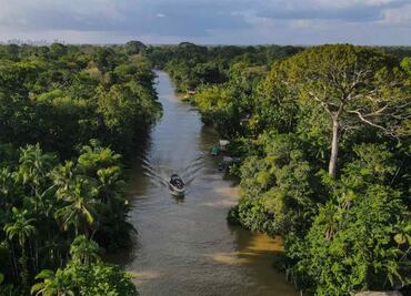 Indígenas, ecologistas y sindicalistas protestan contra subasta petrolera en Brasil; advierten riesgos para ecosistema del Amazonas
