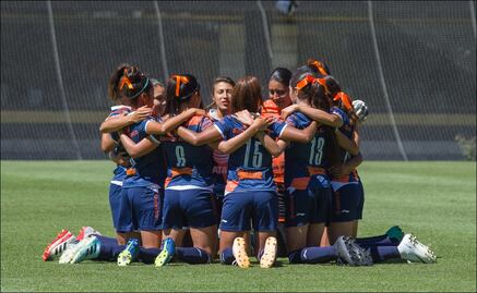 La revolucionaria foto del Puebla Femenil