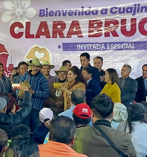 Clara Brugada se reunió con varios pueblos originarios. Foto: Especial